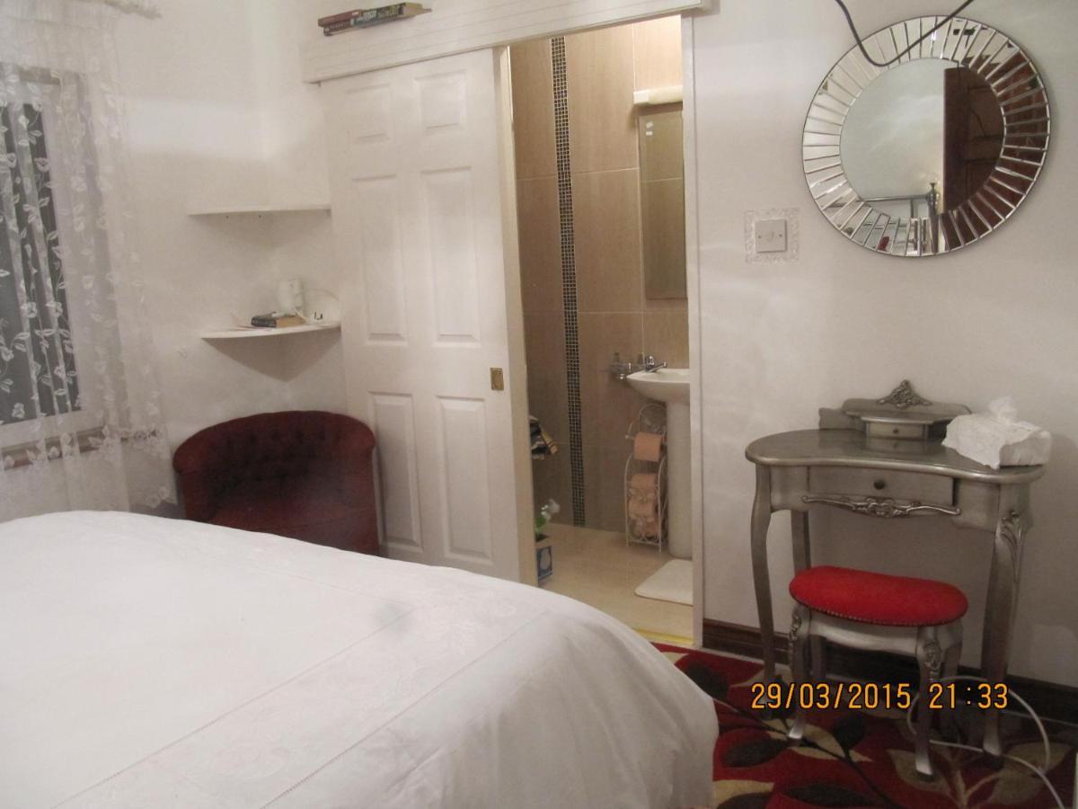 The Plough B&B เวนทรี ภายนอก รูปภาพ