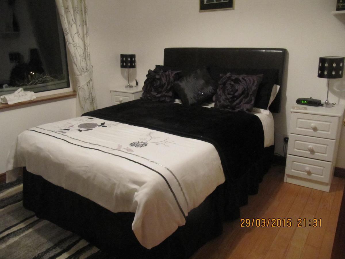 The Plough B&B เวนทรี ภายนอก รูปภาพ